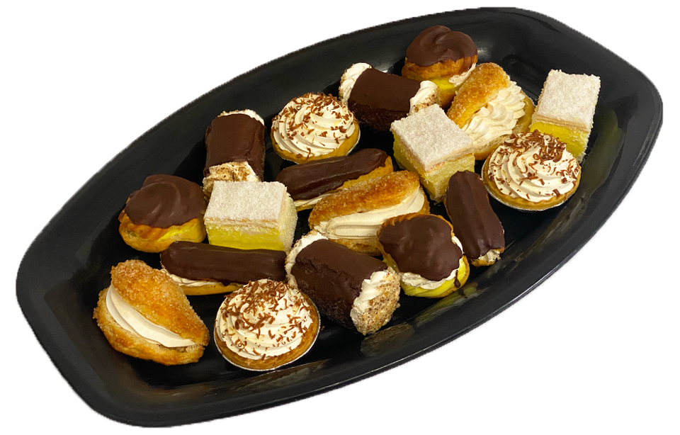 Continent Cocktail Cake Platter